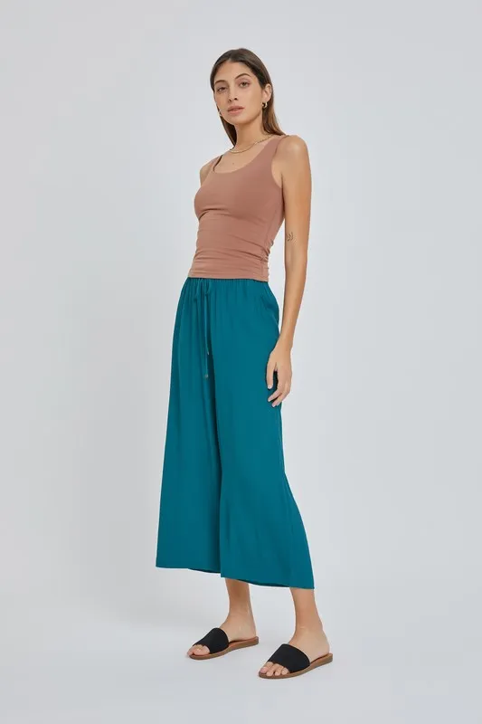 Basic Scoop Tank-Mocha