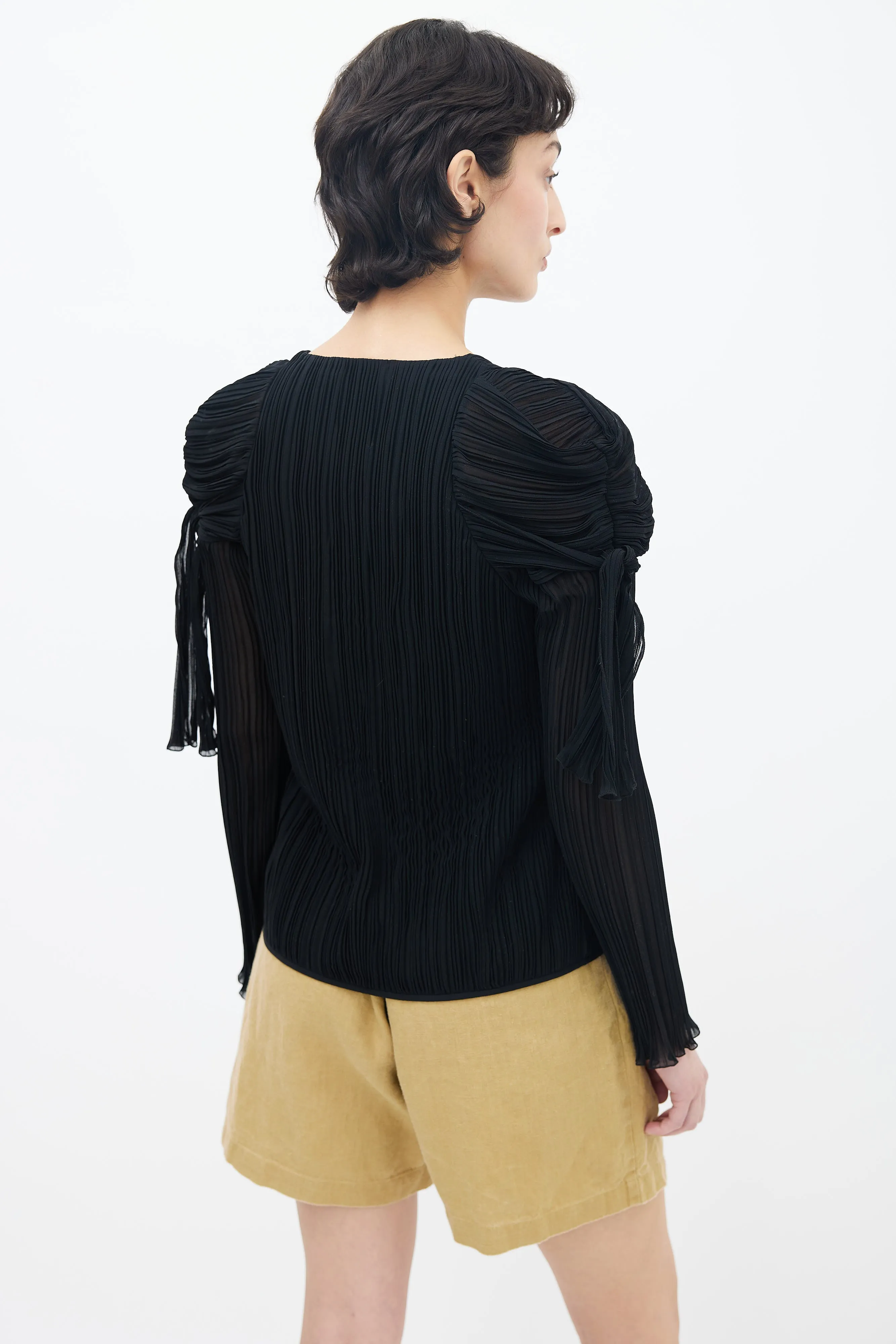 Black Pleated V-Neck Long Sleeve Blouse