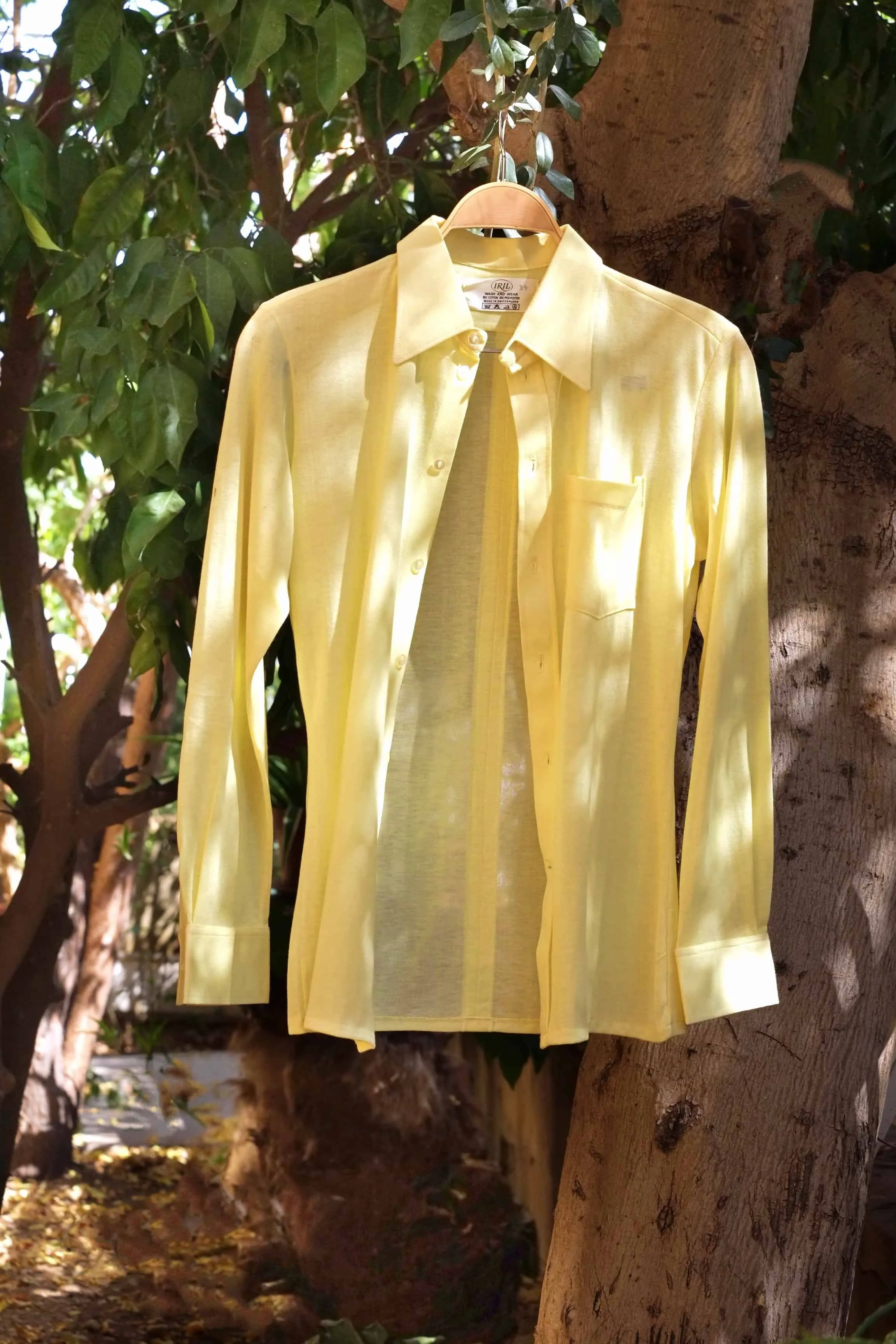 IRIL Fitted Button Up 70s Shirt