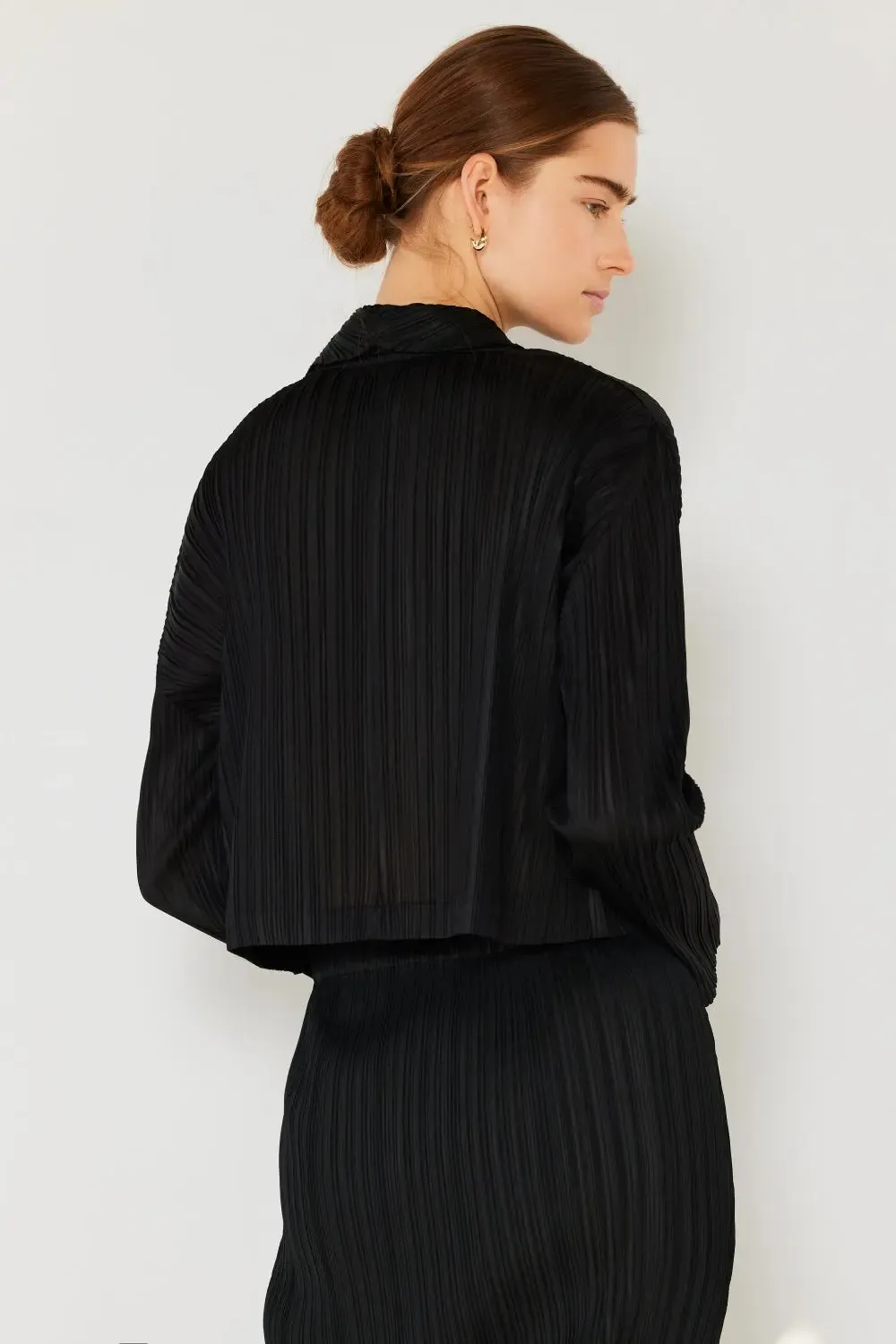 Marina West Swim - Pleated Cropped - Button Up Shirt